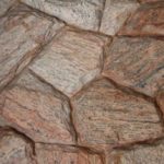 Fort Pedras – Fachada e Revestimento – Pedra Caco madeira Rosa